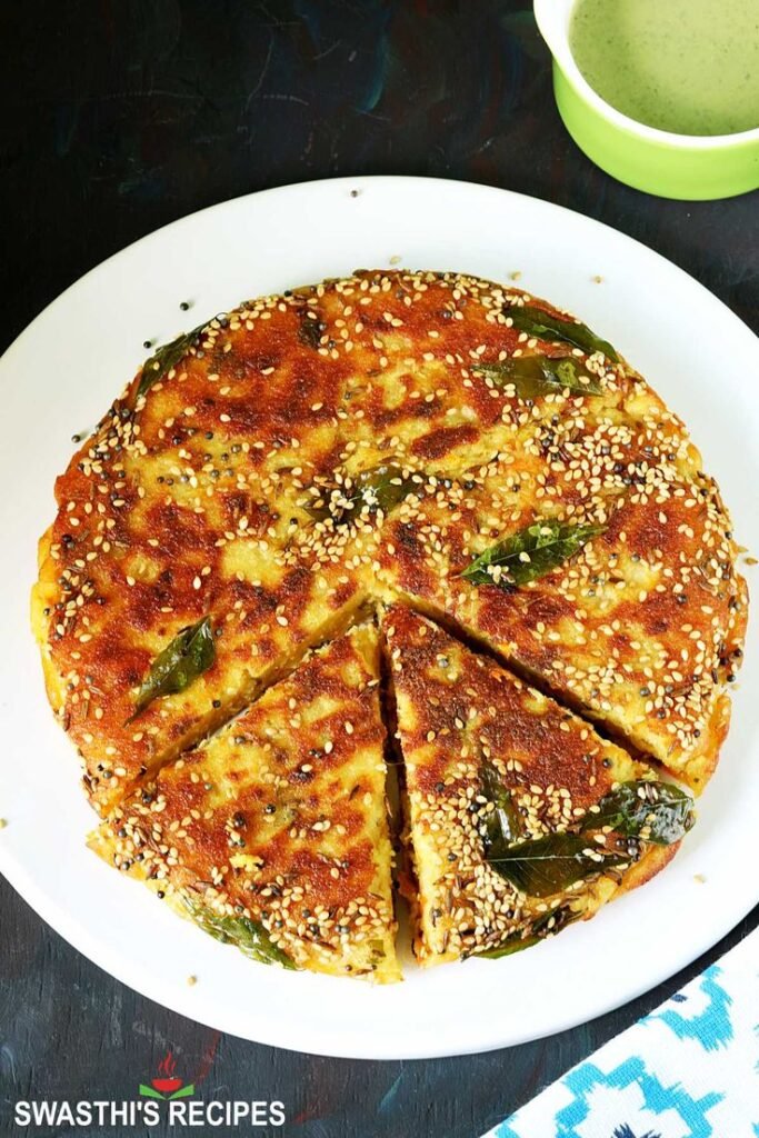 Handvo – Savory Aur Flavorful Gujarati Snack