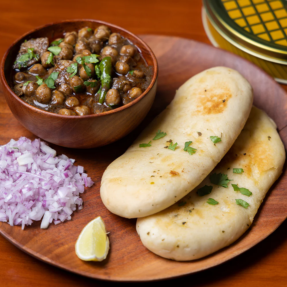 Chole Kulche: A Flavorful North Indian Favorite