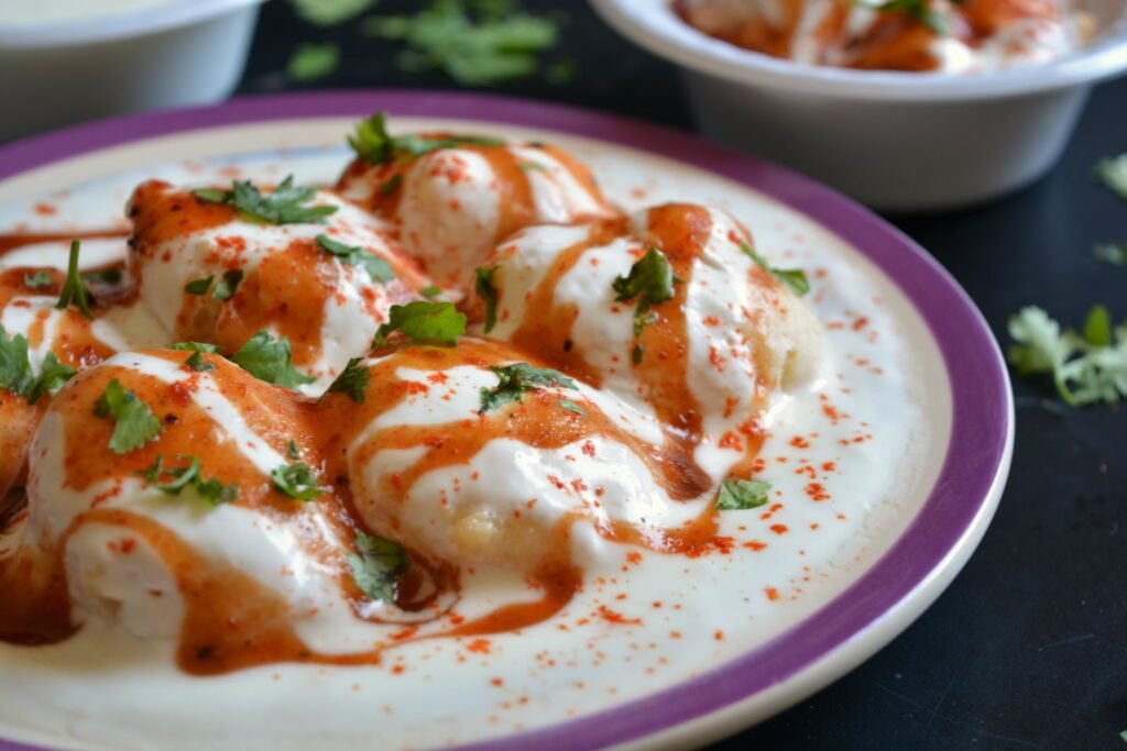 Dahi Vada – Creamy Aur Tangy North Indian Snack