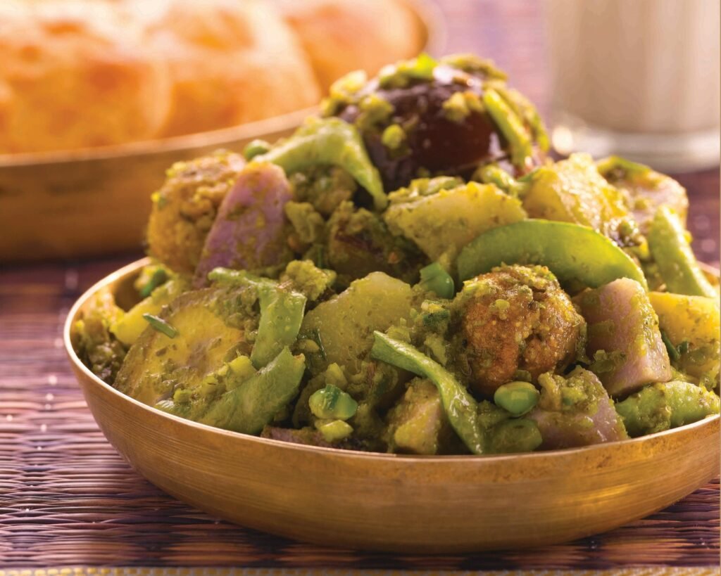 Undhiyu – The Traditional Gujarati Winter Delicacy