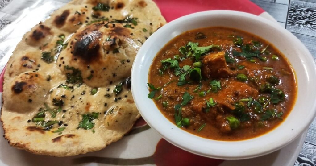 Matar Paneer – Classic Aur Flavorful North Indian Curry